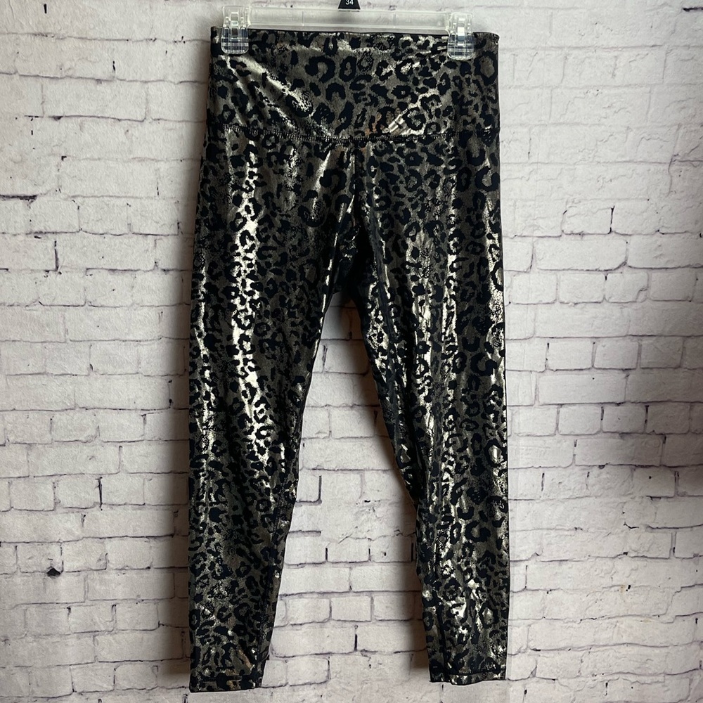 DYI define your inspiration size large black & silver metallic leopard leggings